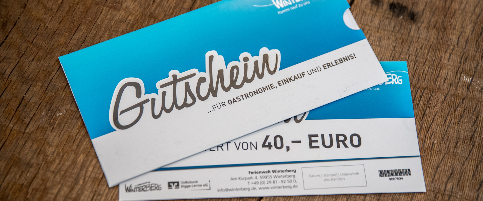 Ein 40 Euro Winterberg Gutschein auf einem Tisch.